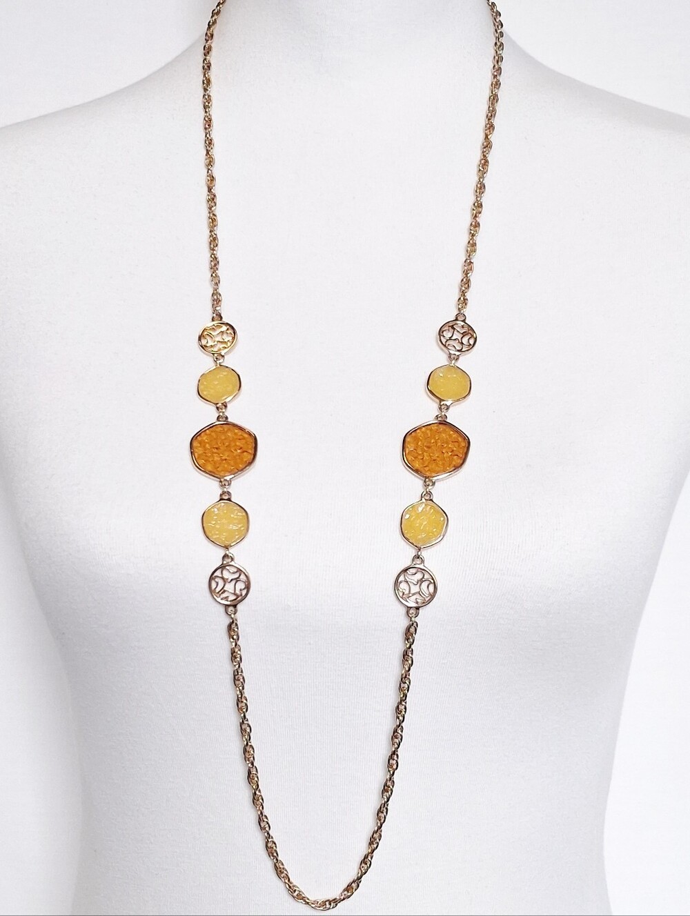 Sarah Coventry | Vintage | "Taste Of Honey" | Necklace